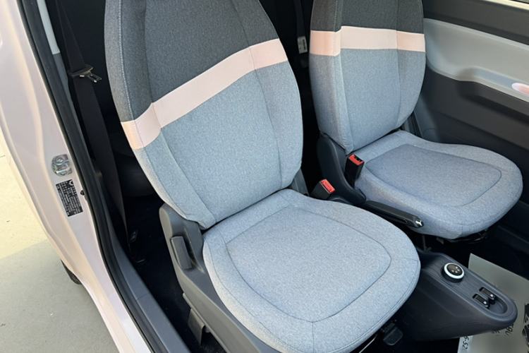 Used Wuling Hongguang MINIEV 2021 Macaron Premium Model – Lithium Iron Phosphate