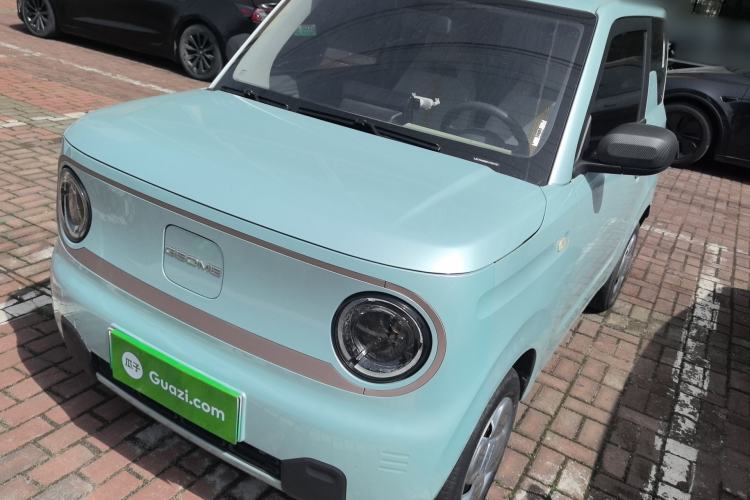 Used Geely Galaxy Panda 2023 Panda Mini 200km Endurance Bear