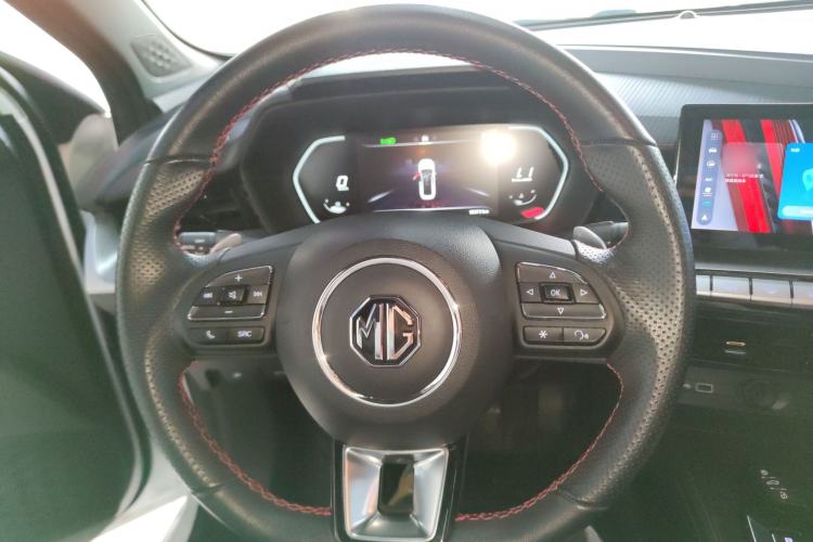 Used MG 5 2021 Revised 300TGI DCT Qingshè Luxurious Enjoyment Edition
