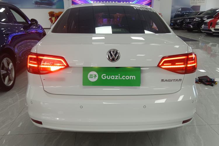 Used Volkswagen Sagitar 2018 1.6L Manual Comfort Model