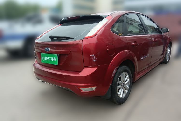 Used Ford Focus 2011 Hatchback 1.8L Automatic Fashion Edition Rear Right 45 Deg