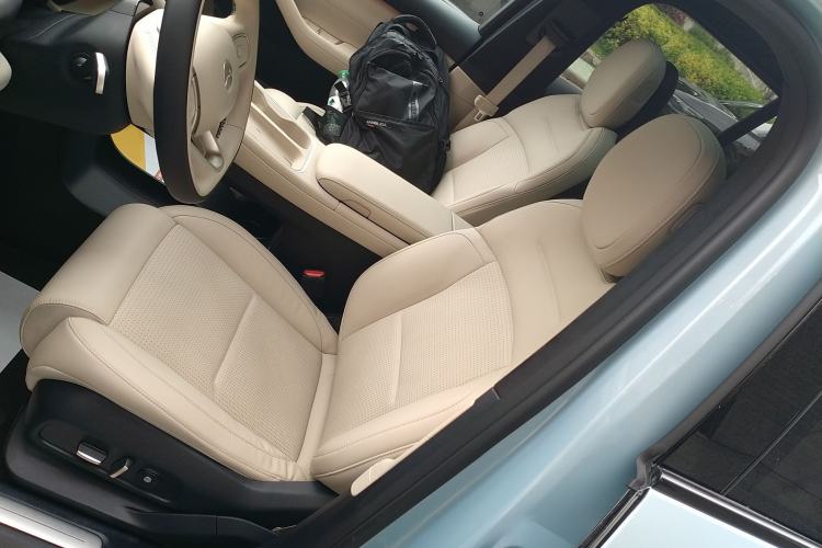 Used Nio ES6 2023 75 kWh Left Front Seat