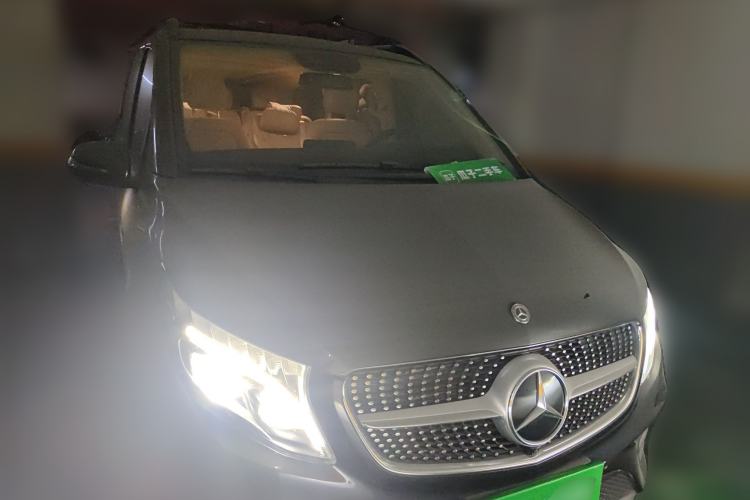 Used Mercedes-Benz V-Class 2021 V 260 L Long-wheelbase Luxury Edition