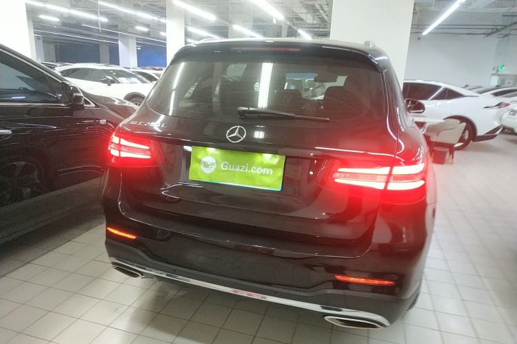 Used Mercedes-Benz GLC 2019 Facelift GLC 260 L 4MATIC Luxury Model
