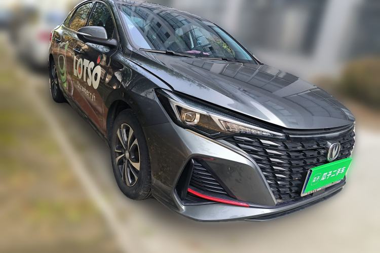 Used CHANGAN Eado 2023 Changan Edition PLUS Blue Whale NE 1.4T GDI DCT Prestige Version Front Right 45 Deg