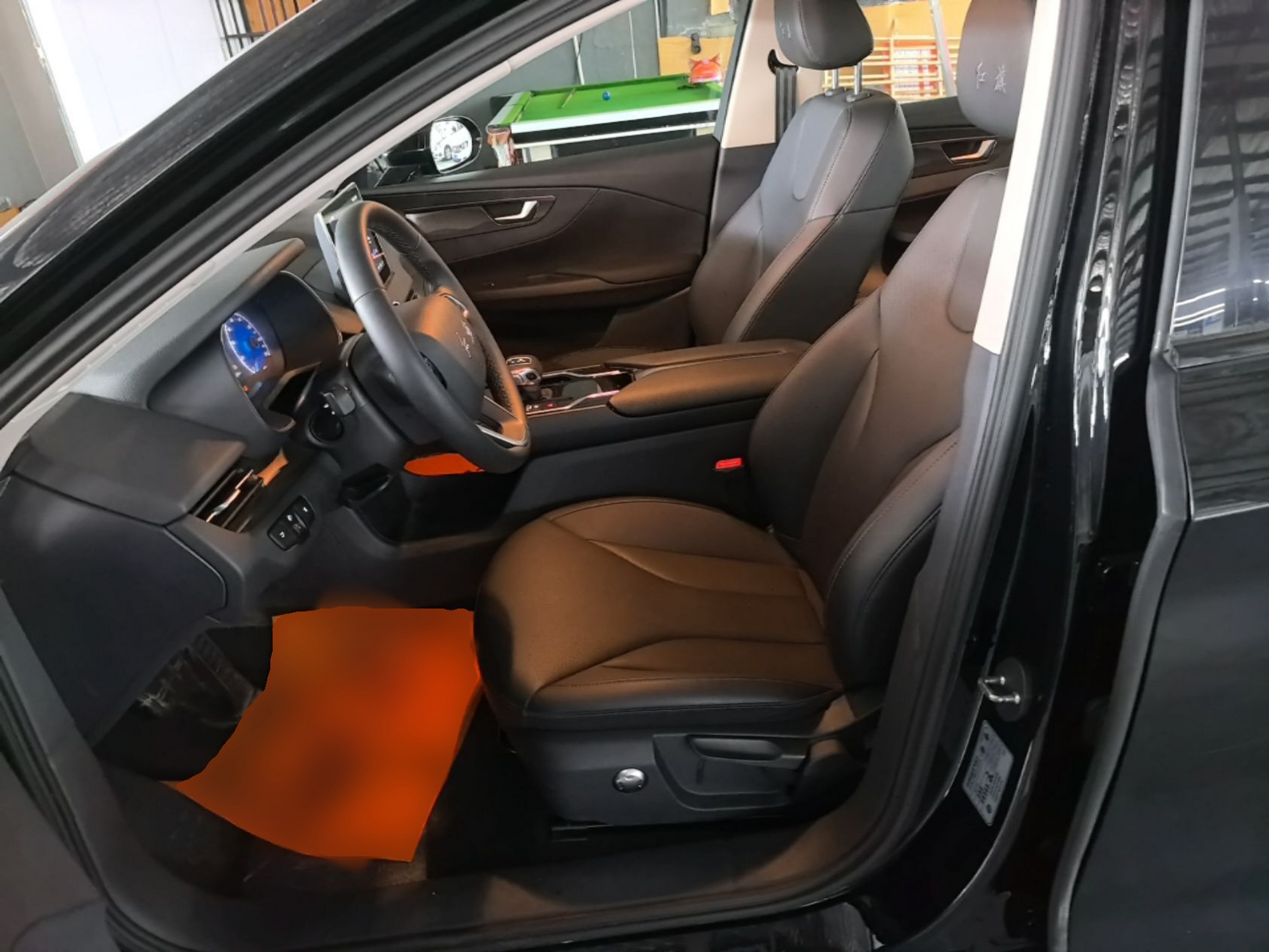 Interior delantero