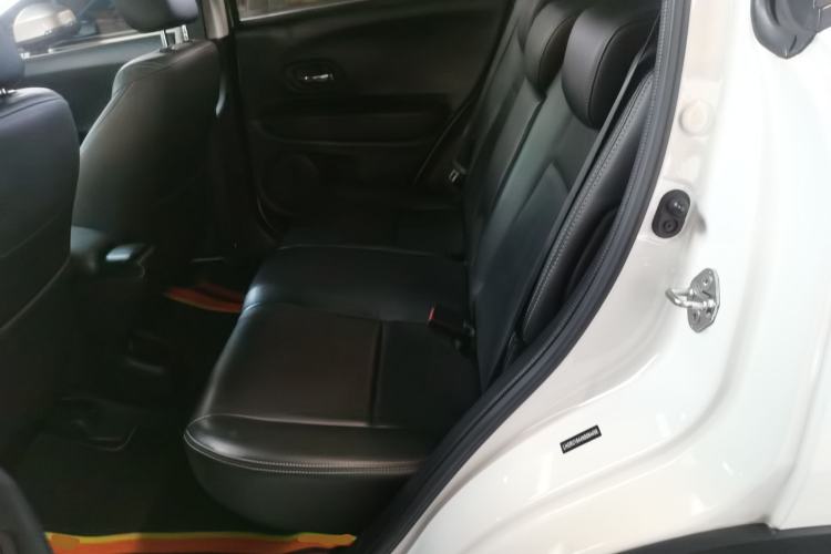 Used Honda Vezel 2020 1.5L CVT Pioneer Edition
