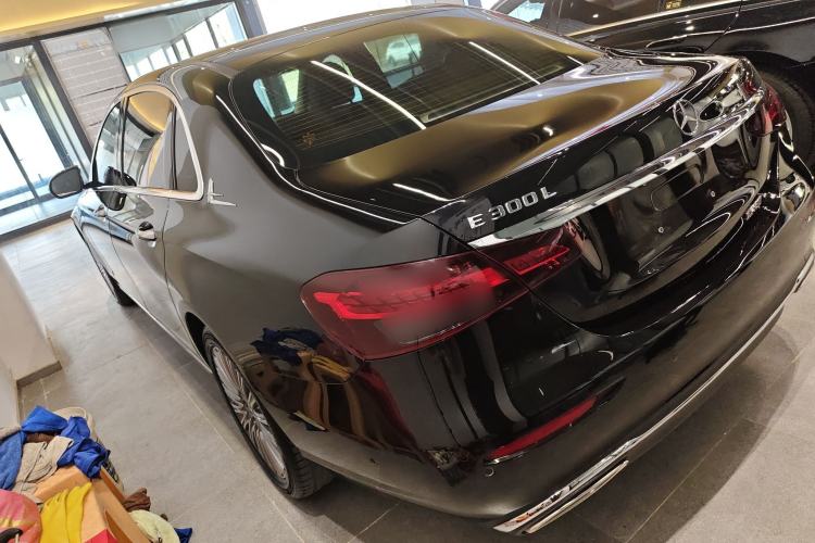 Used Mercedes-Benz E-Class 2021 Restyled E 300 L Luxury Edition
