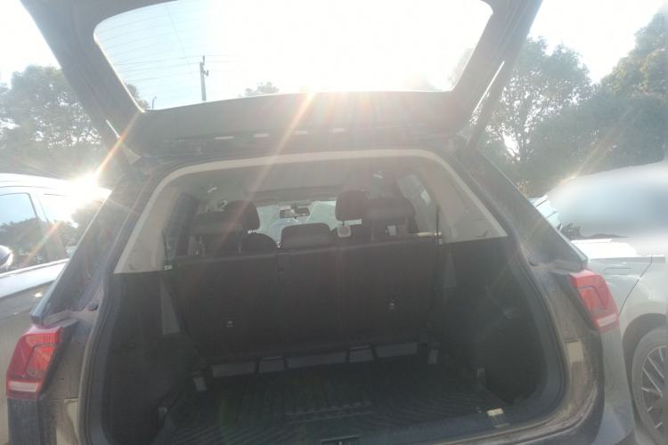 Used Volkswagen Tiguan L 2022 330TSI Automatic Two-Wheel Drive Smart Edition