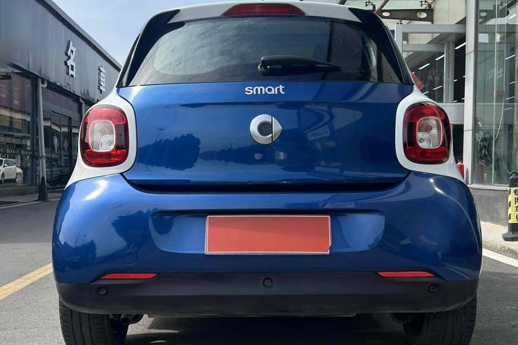 Used smart forfour 2016 1.0L 52 kW Passion Edition