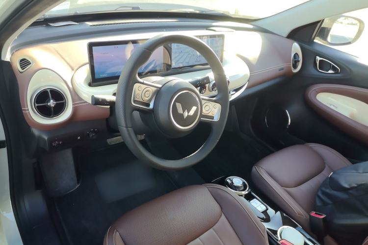 Used Wuling Bingo 2024 333 km Lingxi Connected Version
