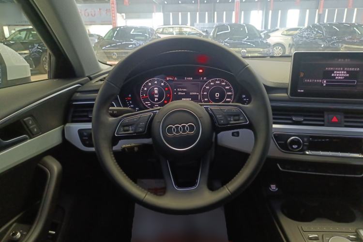 Used Audi A4L 2018 30th Anniversary Edition 40 TFSI Fashion Model