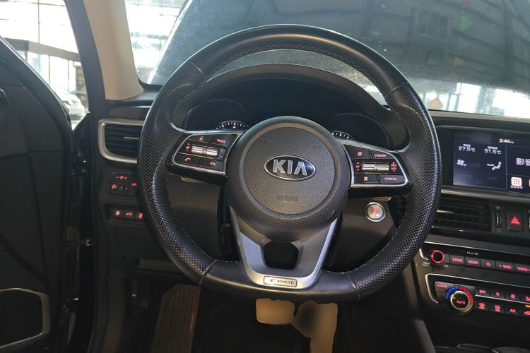 Used Kia K5 2019 Pro 1.6T Automatic Luxury Edition China VI Standard
