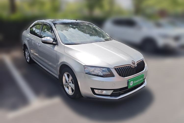 Used Skoda Octavia 2015 1.4TSI DSG Yijun Edition
