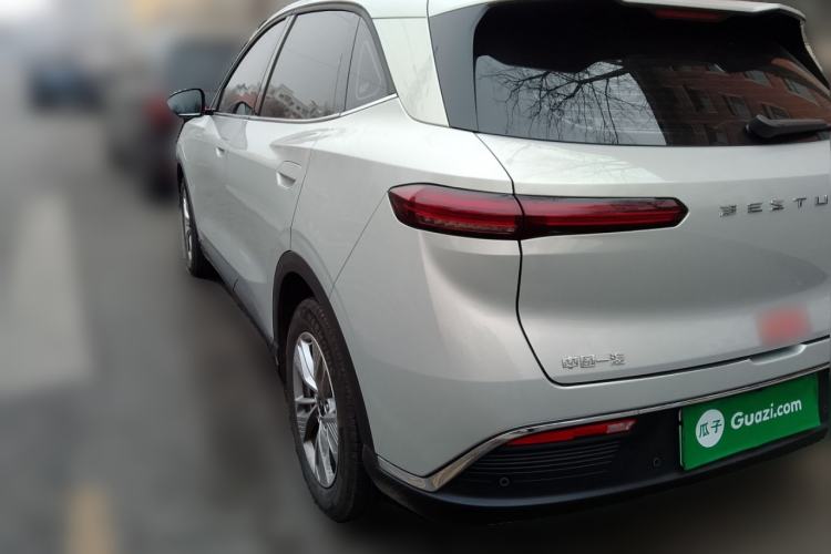 Used Bestune Yueyi 03 2025 445km Joyful Edition