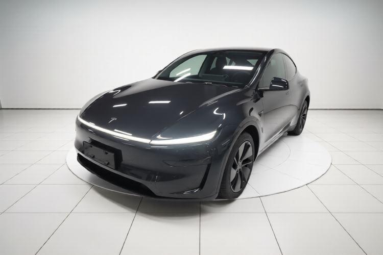 Used Tesla Model Y 2025 Rear-Wheel Drive First Edition