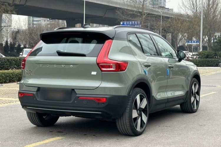 Used Volvo XC40 New Energy 2023 Four-Wheel-Drive High-Performance Version