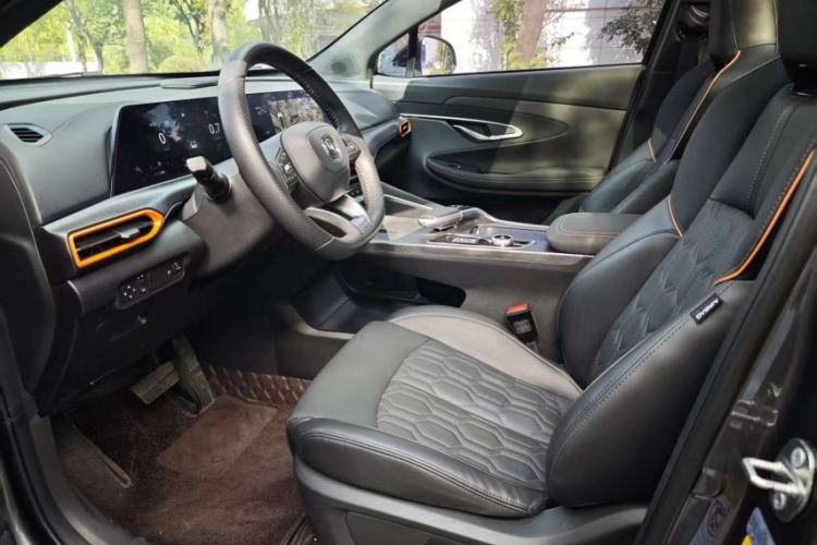 Used Changan UNI-T 2022 2.0T Prestige Version
