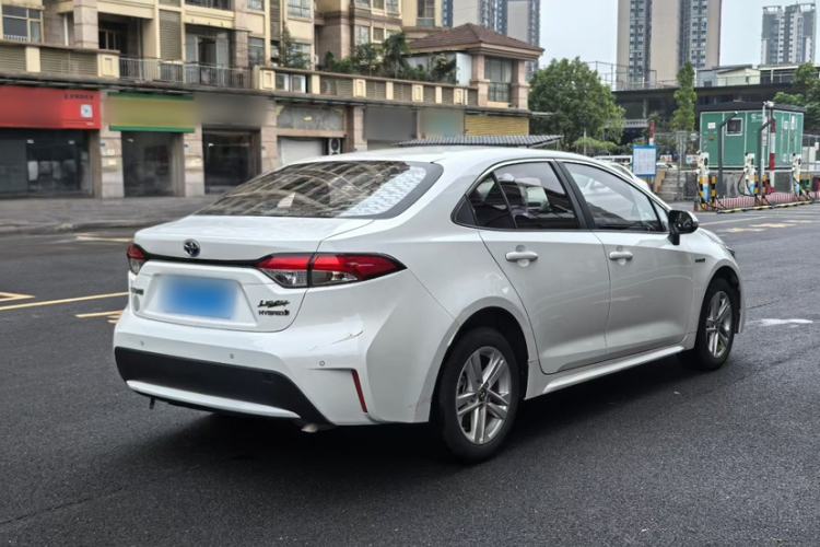 Used Toyota Levin 2021 Dual-Motor 1.8H E-CVT Leading Edition
