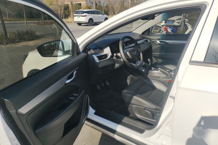 Used Geely Auto Vision S1 2019 Upgraded Model 1.5L Manual Happiness Edition
