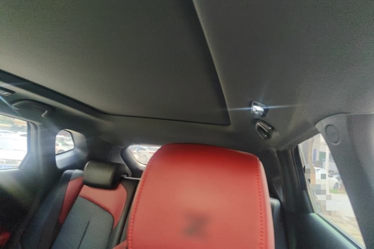 Used CHANGAN OSHAN Z6 2023 Blue Whale 1.5T DCT Smart Luxury Model Headliner