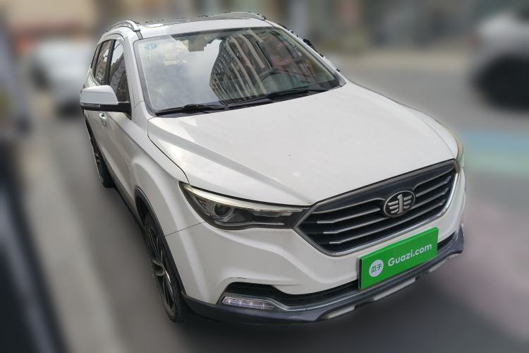 Used Bestune X40 2017 1.6L Automatic Luxury Model
