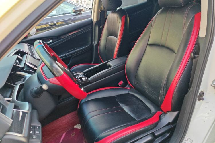 Used Honda Civic 2016 220TURBO CVT Luxury Edition Left Front Seat