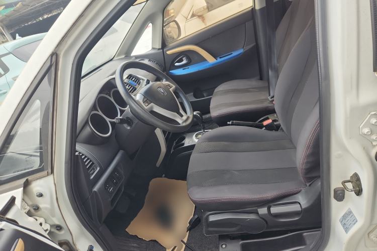 Used Changan CX20 2014 1.4L IMT Sunroof Navigation Version China IV Standard