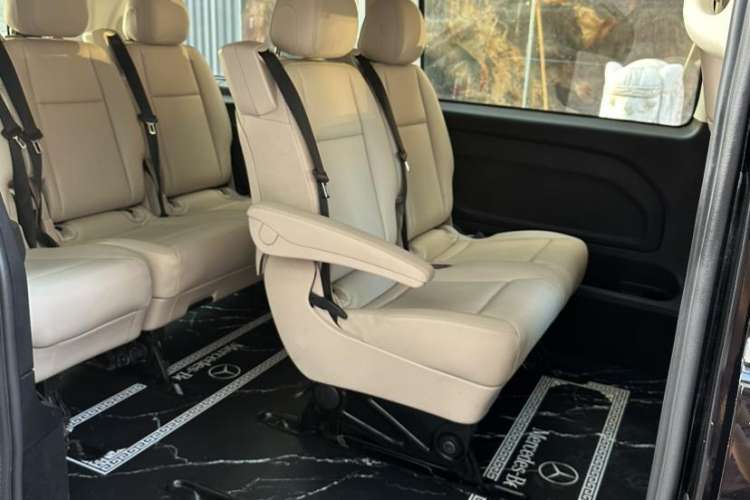 Used Mercedes-Benz Vito 2016 2.0T Elite Edition Interior 6