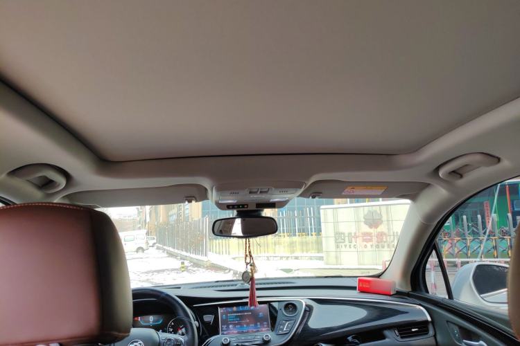 Used Buick Envision 2018 28T Four-Wheel Drive Luxury Model Headliner