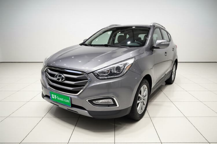 Used Hyundai ix35 2015 2.0L Automatic 2WD Smart Type China IV Guazi used car, China used car export, Used car for sale, Used cars, Cheapest cars for sale