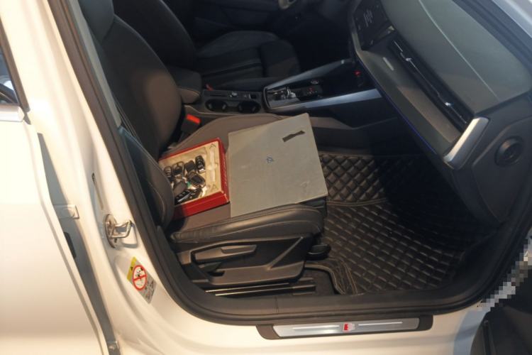 Used Audi A3 2024 A3L Limousine 35 TFSI Fashion Sport Model Right Front Seat