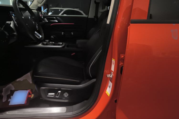 Used Tank 300 2021 Off-Road Edition 2.0T Conqueror Left Front Seat