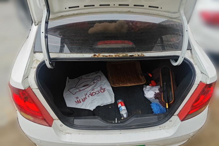 Used Chevrolet Sail 2013 Sedan 1.4L Manual - Youyi Happiness Edition
