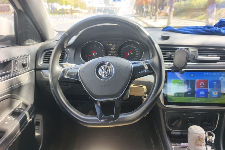 Used Volkswagen Lavida 2015 230TSI DSG Comfort Edition