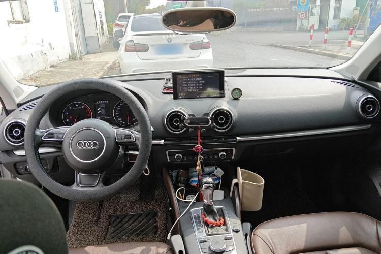 Used Audi A3 2015 Sportback 35 TFSI Millionth Anniversary Comfort Model Center Console