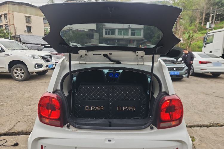 Used Roewe Clever 2022 311km QiQi BoBo Edition