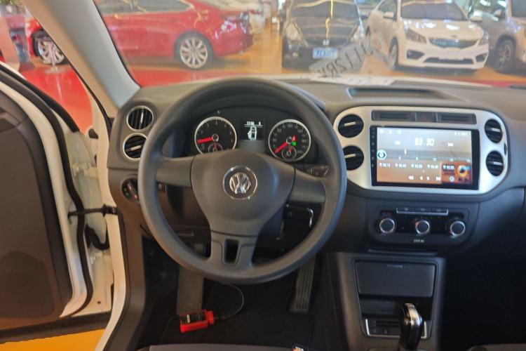 Used Volkswagen Tiguan 2016 280TSI Automatic Two-Wheel-Drive Silk Road Style Edition Steering Wheel