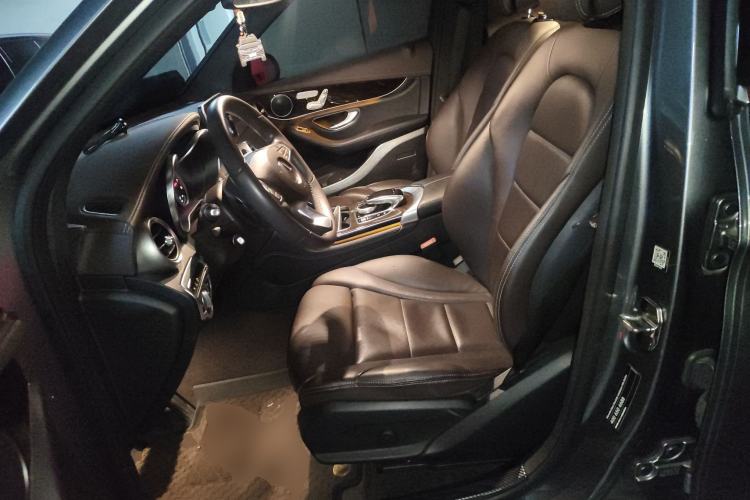 Used Mercedes-Benz GLC 2019 Facelift GLC 260 L 4MATIC Luxury Model
