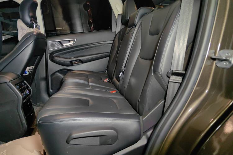 Used Ford Edge 2016 EcoBoost 245 Four-Wheel Drive Titanium 7-Seater