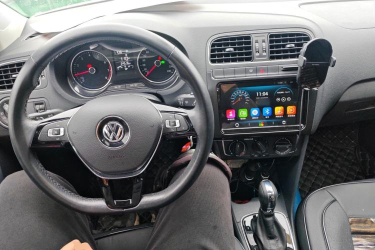 Used Volkswagen Polo 2016 1.6L Automatic Comfort Model
