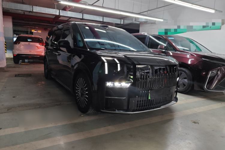 Used Zeekr 009 2024 Six-Seat Executive Version 4WD 108 kWh