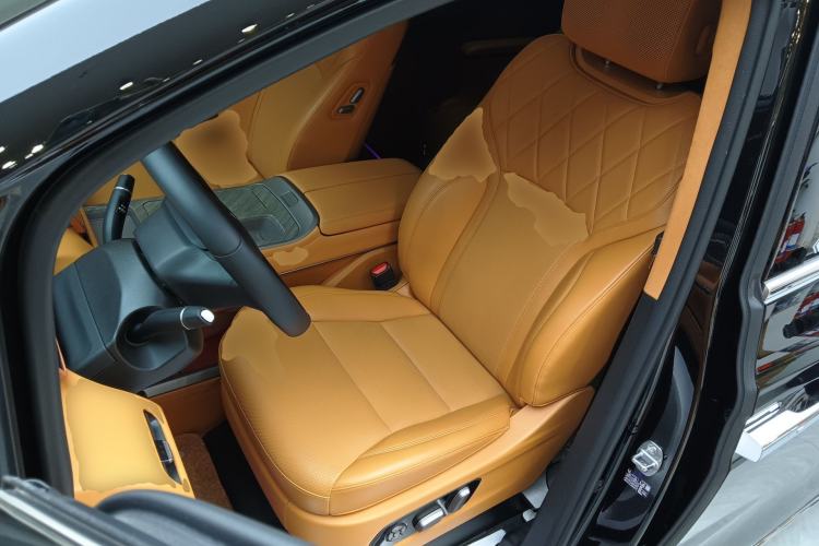 Used Wey Gaoshan 2025 Four-Wheel Drive Alpine 8
