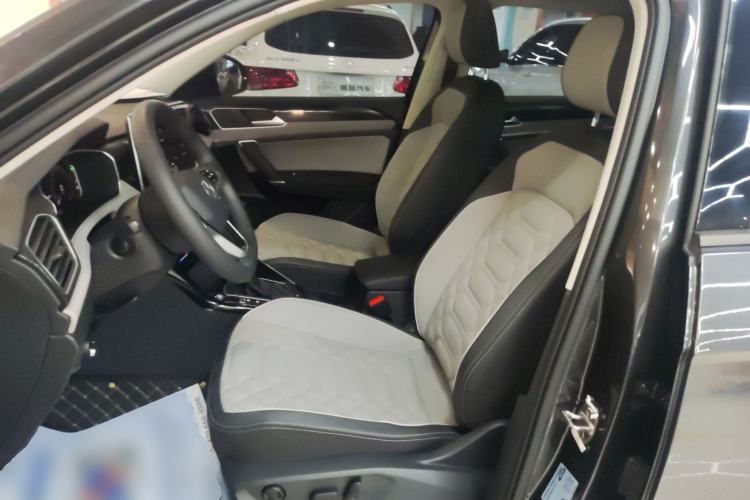 Used Volkswagen Tayron 2023 330TSI Two-Wheel-Drive Luxury Plus Advanced Version