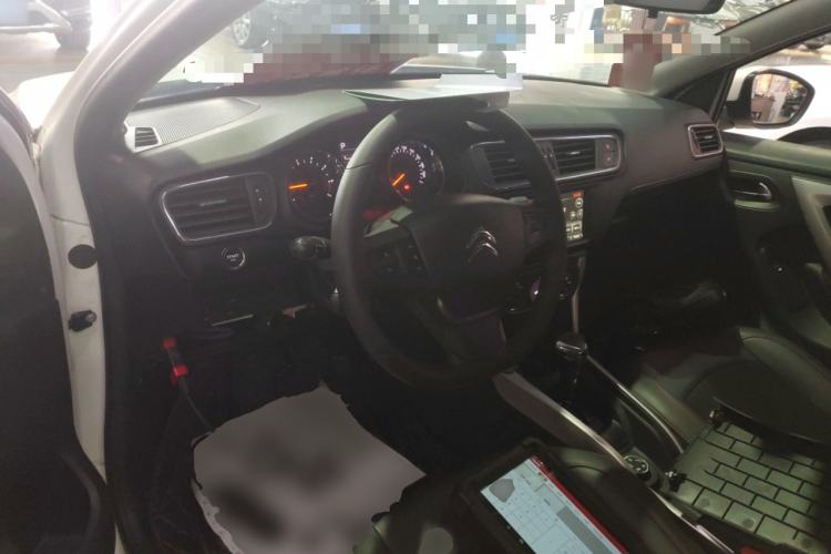 Used Citroen C3-XR 2015 1.6THP Automatic Smart Model