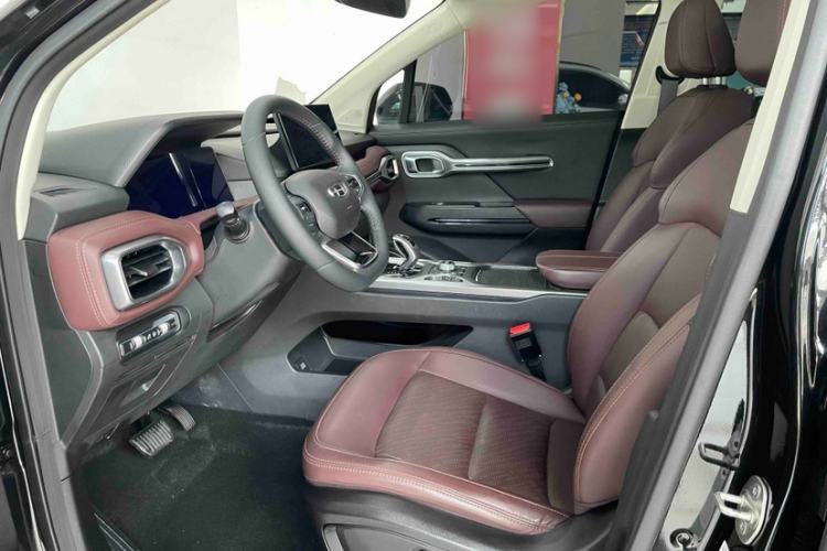 Used Geely Auto Haoyue 2022 1.8TD Automatic Prestige 7-Seater Interior 2