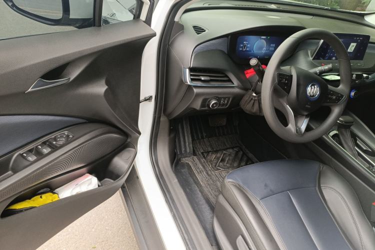 Used Buick Velite 6 2023 430km Range Commuter Version Driver Seat