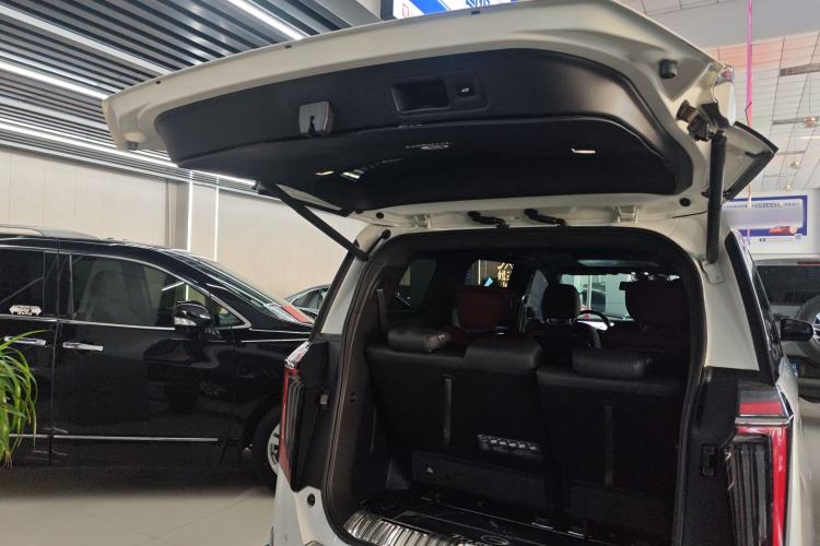 Used GAC Trumpchi M8 2023 Zongshi Series 400T Flagship Edition