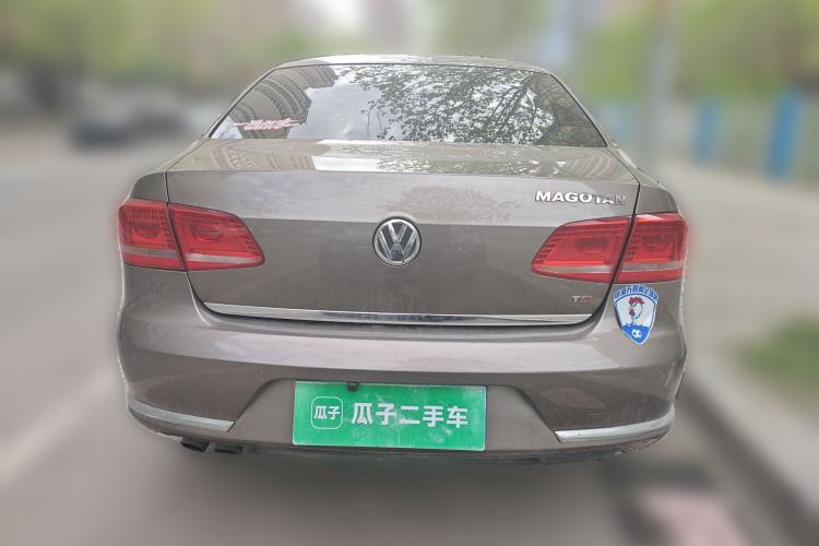 Used Volkswagen Magotan 2013 1.8TSI Premier Model Rear