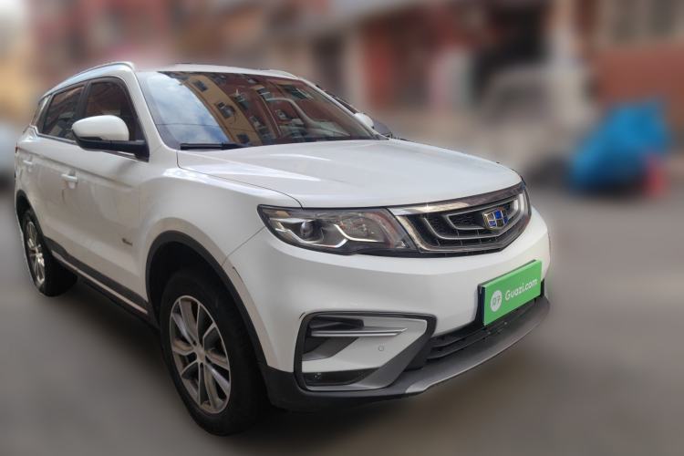 Used Geely Auto Emgrand X7 Sport 2018 1.8TD Automatic Two-Wheel Drive Smart Connect 4G Internet Edition Front Right 45 Deg